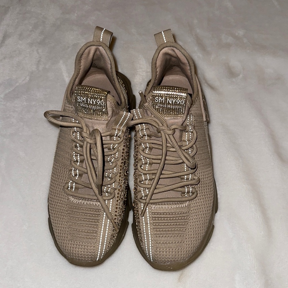 🌸 Sneakers Steve Madden